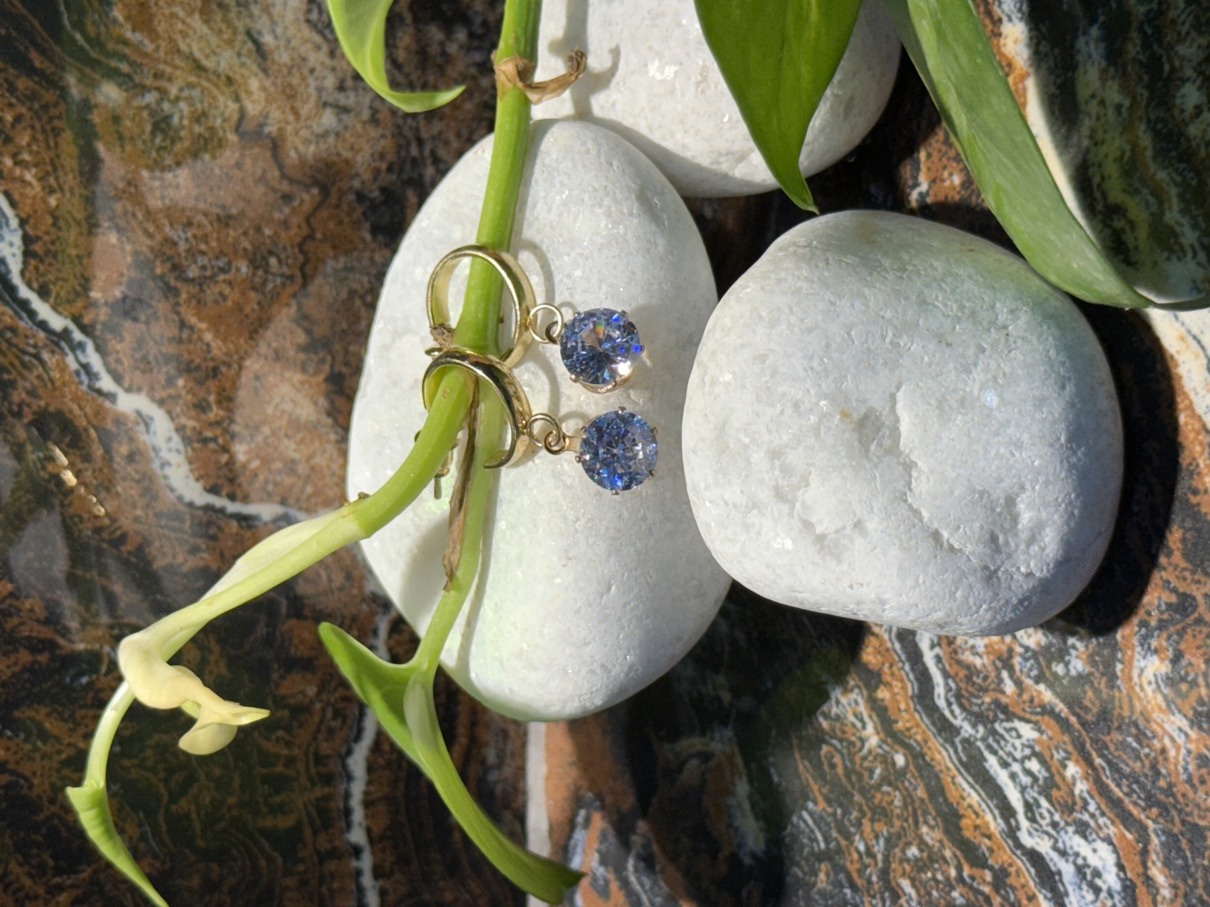 Gold Crystal Glow Anti tarnish Studs 